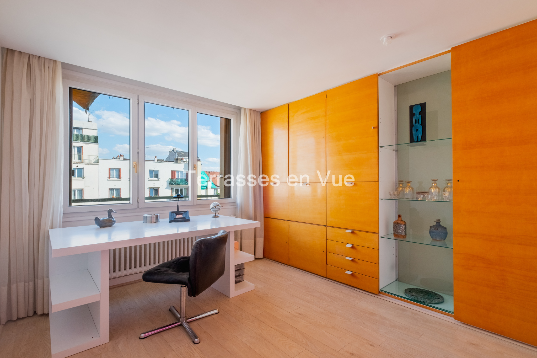 Appartement À vendre - Enghien-les-Bains / 95880